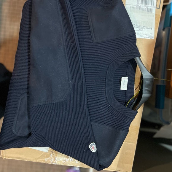 Moncler Sweater - Picture 4 of 5